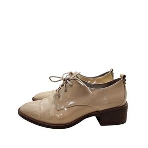 Louise et Cie Women's Block Heel Patent Leather Oxford Shoe - 8